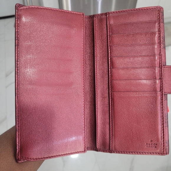 🔹️ Gucci🔹️ Vintage Guccissima Burgundy Wallet with Heart Snap ✨️💜 - Picture 8 of 15